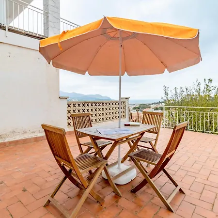 La Farella 63 Con Terraza Y Vistas